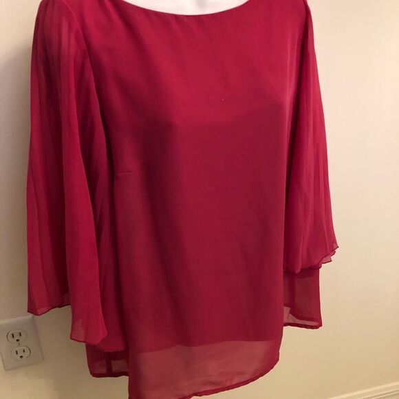 AB studio hop pink top with wing sleeves. Size: M - Picture 4 of 5